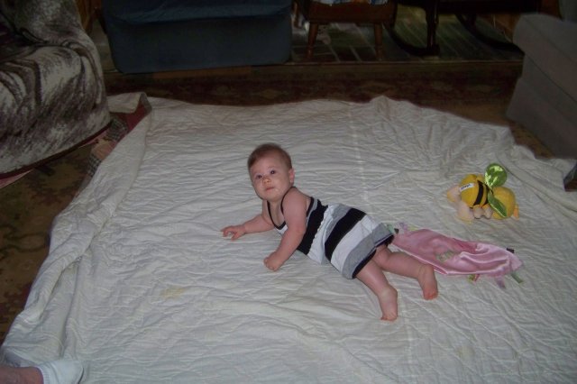 106_06-09pose.jpg
