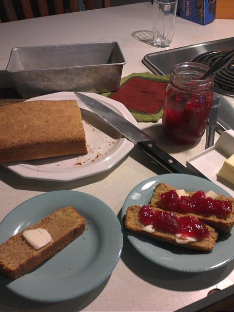 2536_bread_and_strawberry_fig_preserves.jpg
