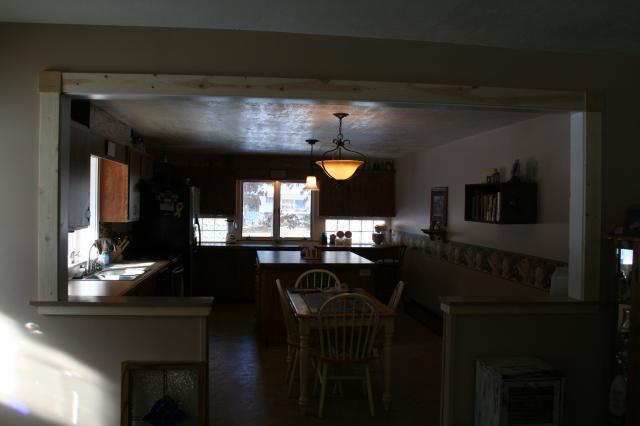 3767_kitchen_entrance1.jpg