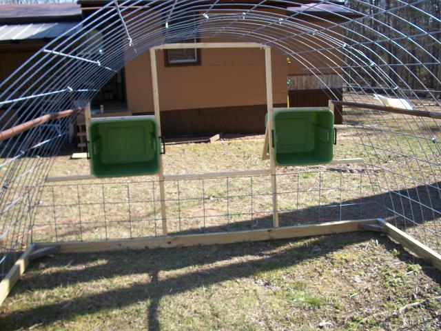 5_nest_boxes_front_view.jpg