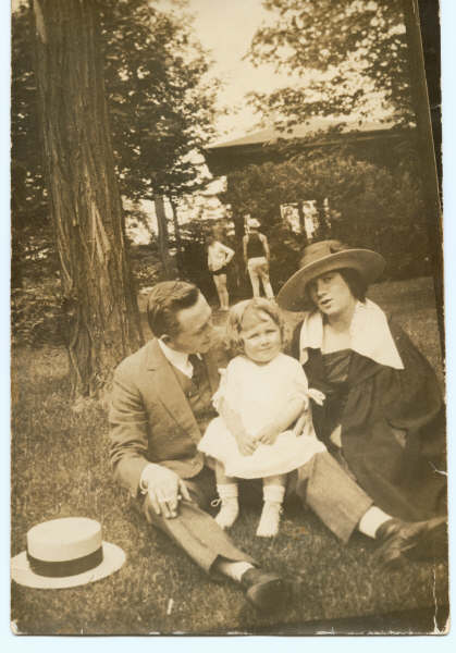 Mommy-around 1920.jpg